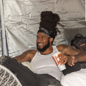 Meet your Posher, Aykay